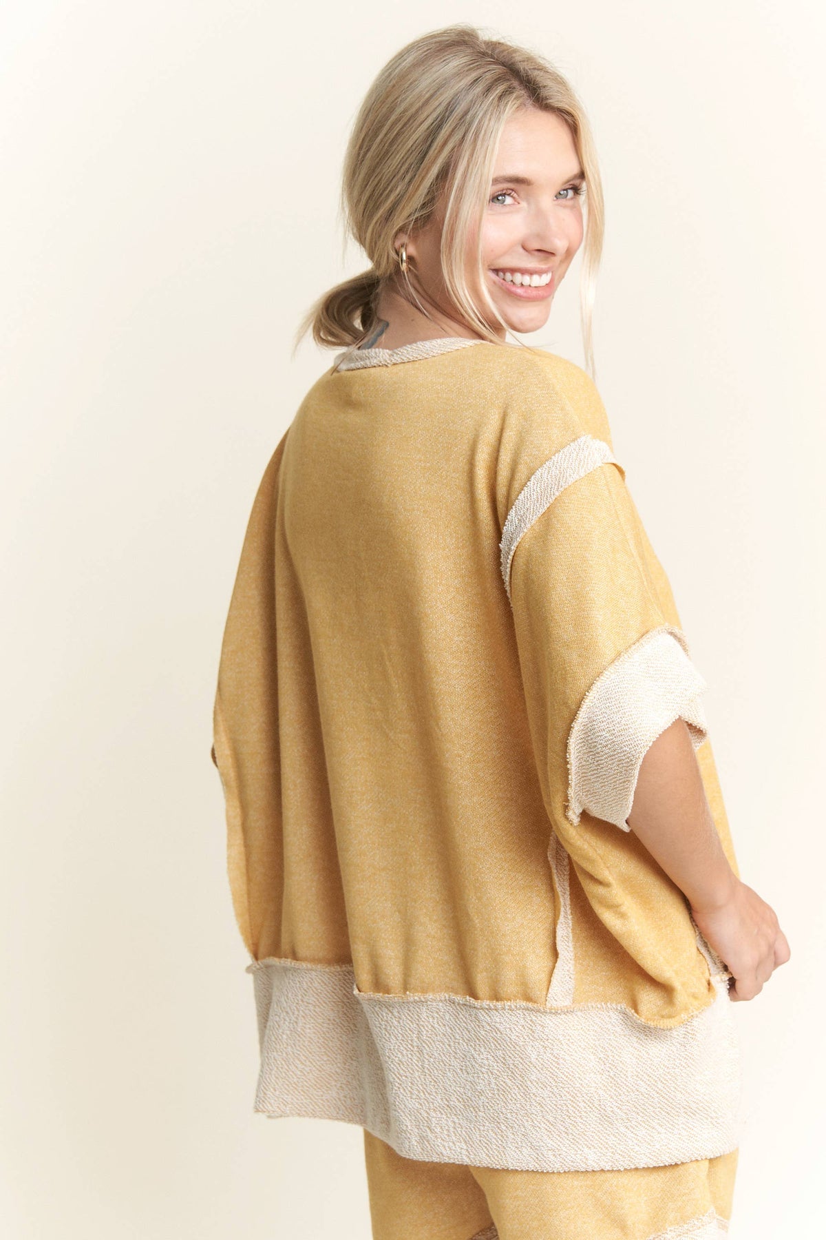 Oversize Reverse Contrast Banded Top