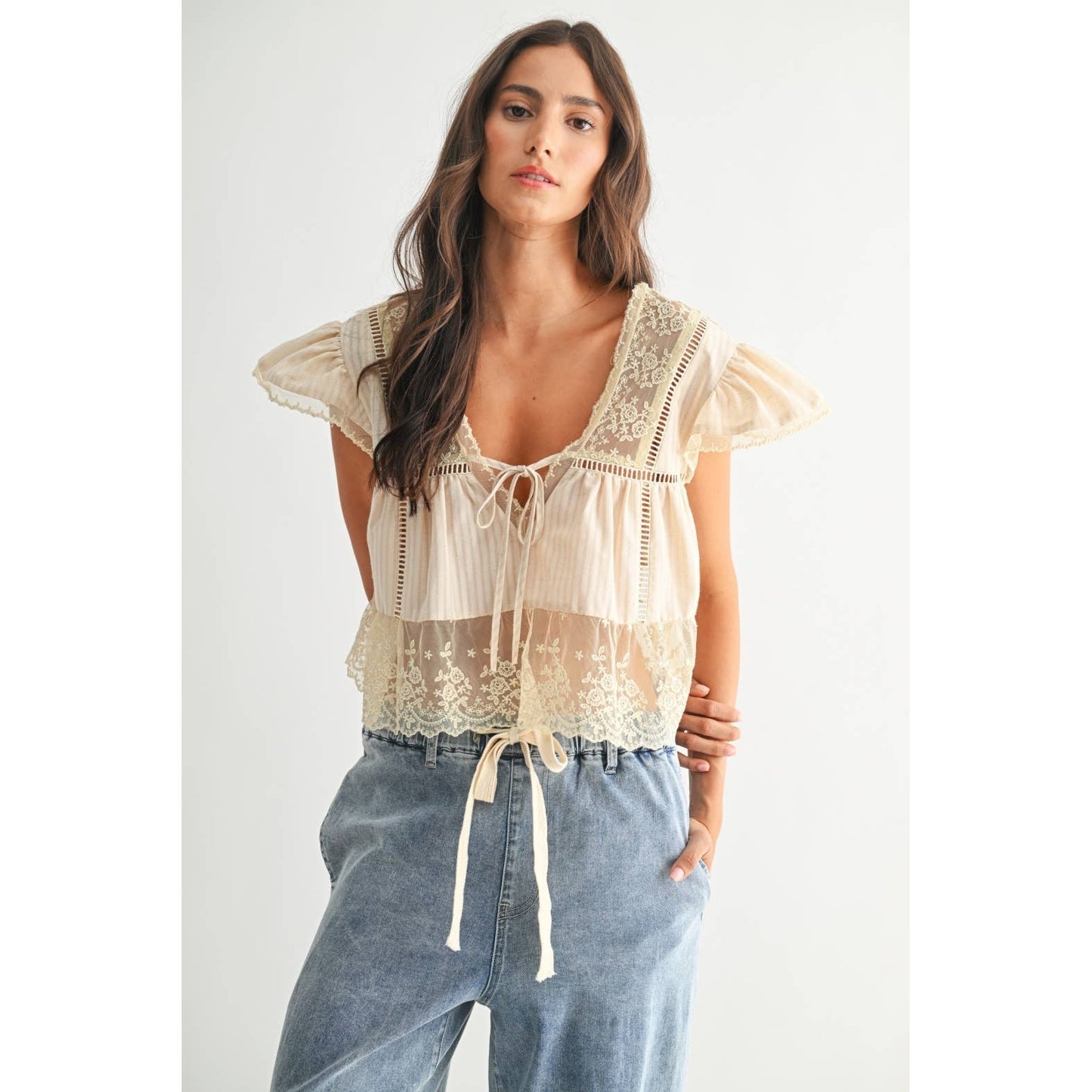 LACE-TRIMMED BLOUSE: RED