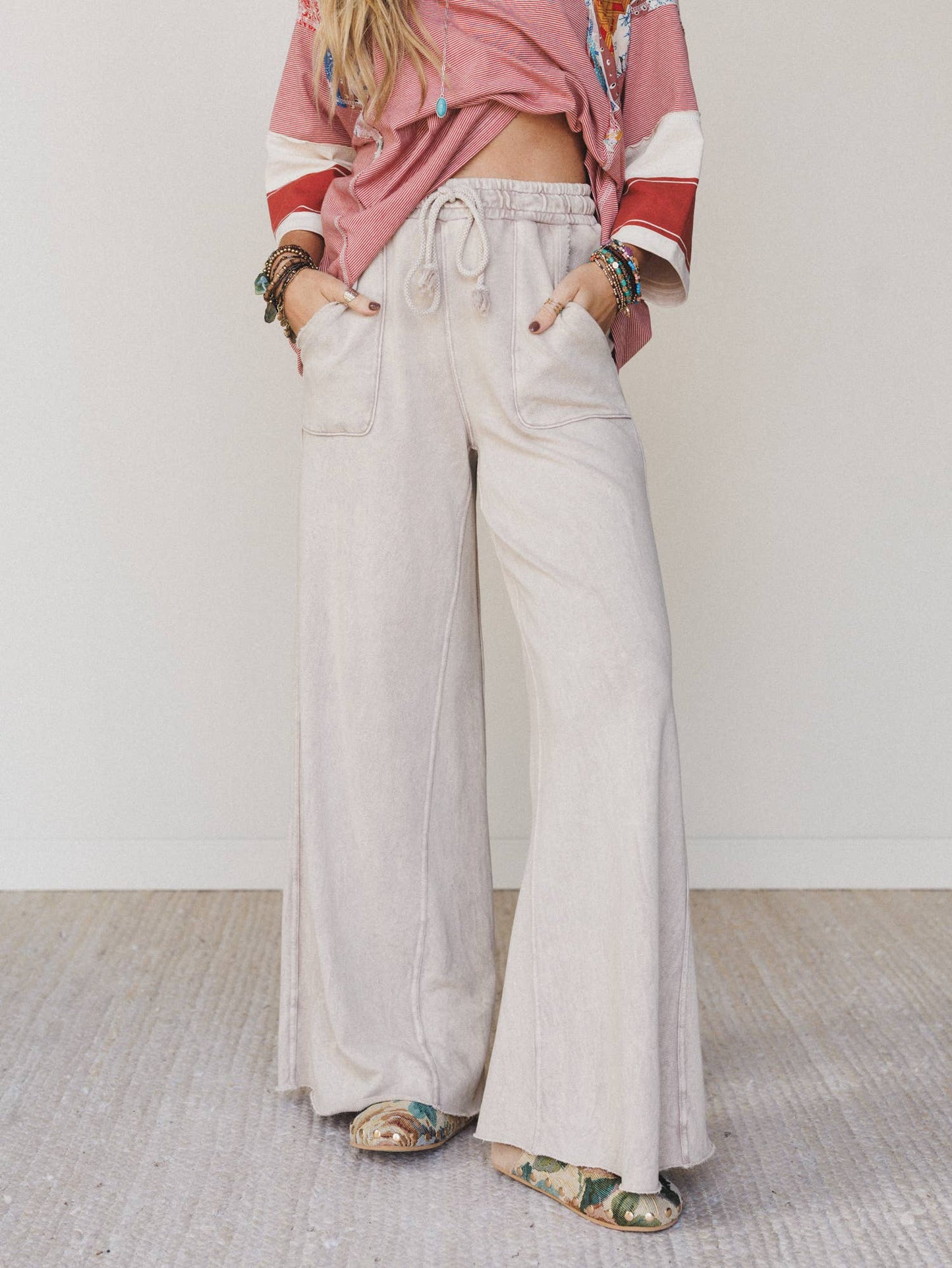 Relaxing Robin Wide Leg Pant - New Taupe: XL