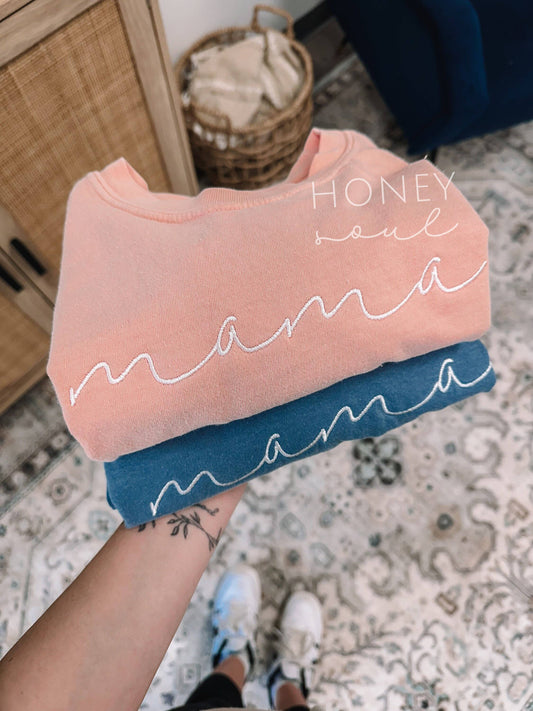 Embroidered Mama Script Tee: Denim / M
