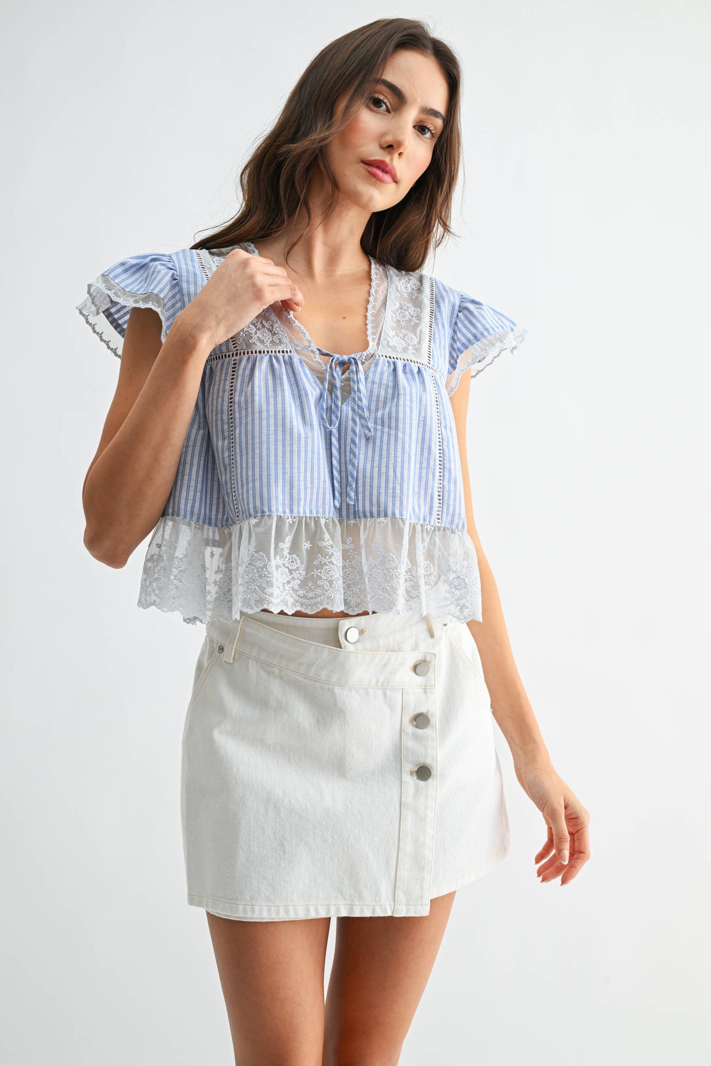 LACE-TRIMMED BLOUSE: RED
