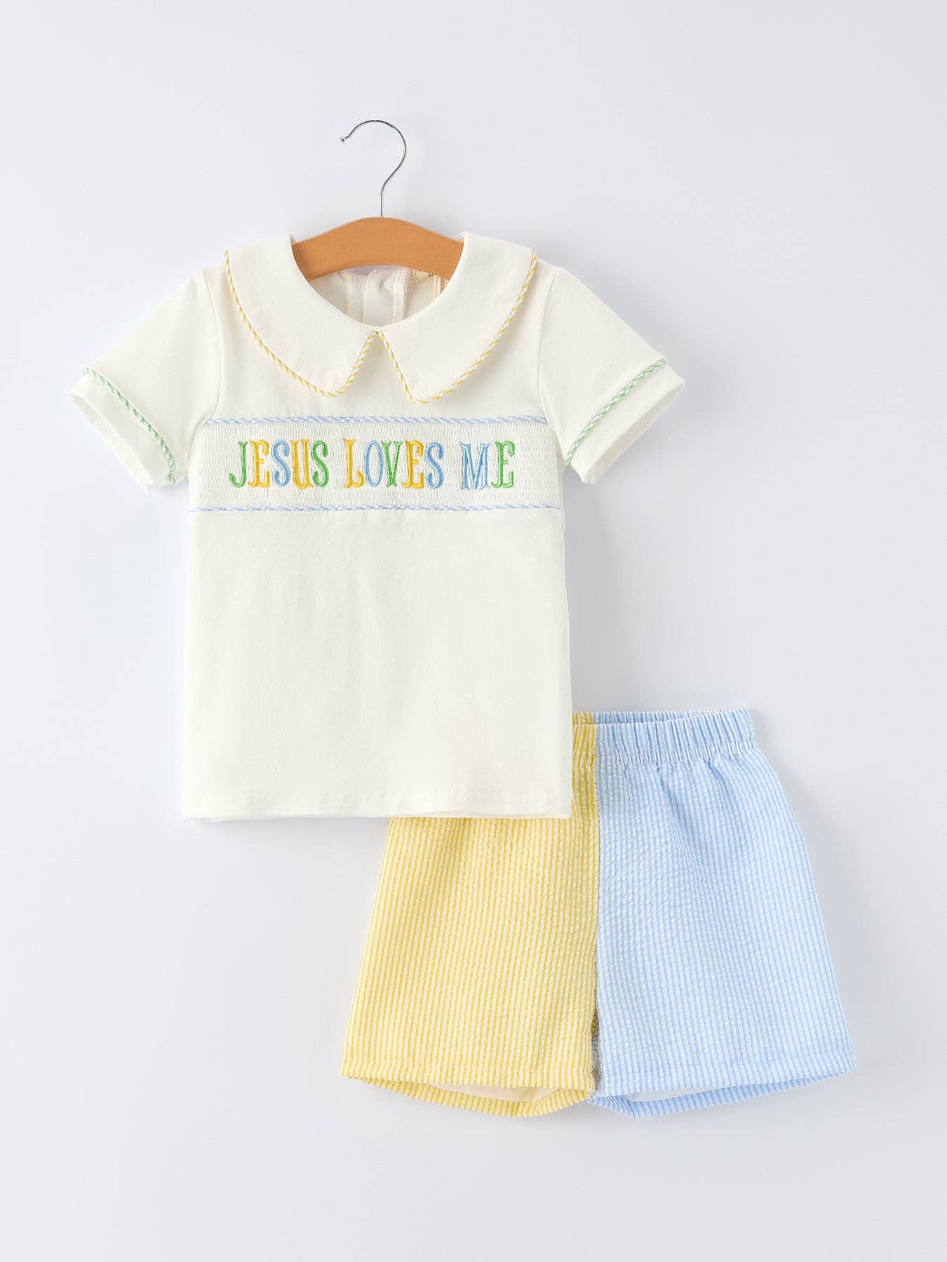 "Jesus Loves Me "Embroidered Toddler Boys'Set: 4