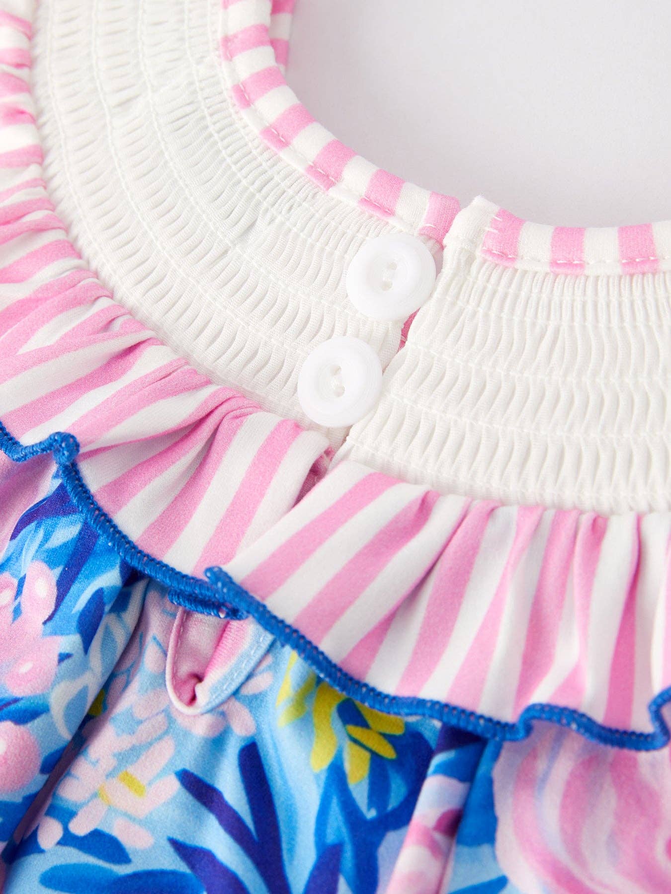 3M. “I ❤ MAMA”Embroidery Smocking Baby Girls Romper: 3M